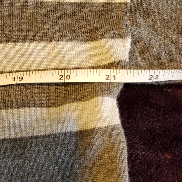 Cyrus Sweater - Picture 5 of 7